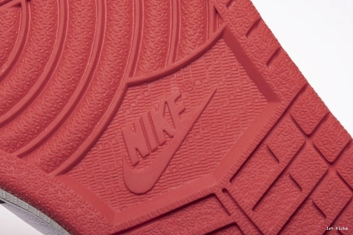 Air Jordan  1 Red Retro 555088-112 6 Rings Track High 0102